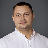 Román
